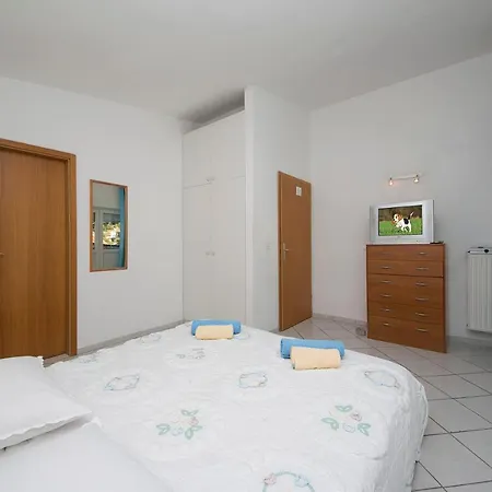 House Ursić * Brela