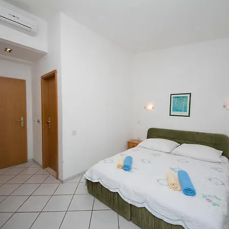 House Ursić Apartament *