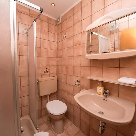 Apartment House Ursic *