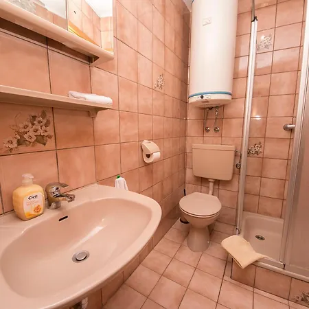 Apartment House Ursic Brela