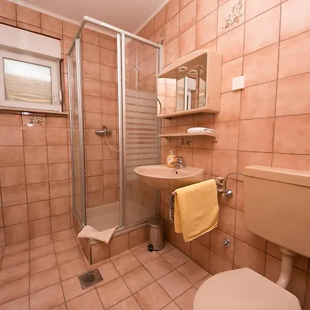 House Ursic Apartment Brela