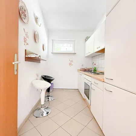 House Ursic アパート *