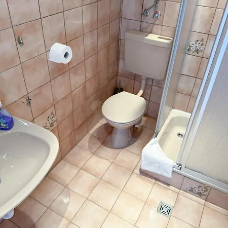 Apartment House Ursic *