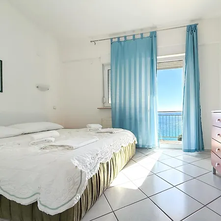 Apartment House Ursic
